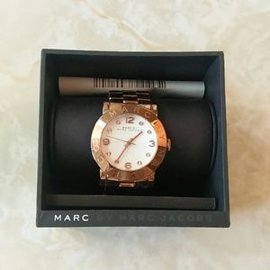Marc Jacobs rose gold watch